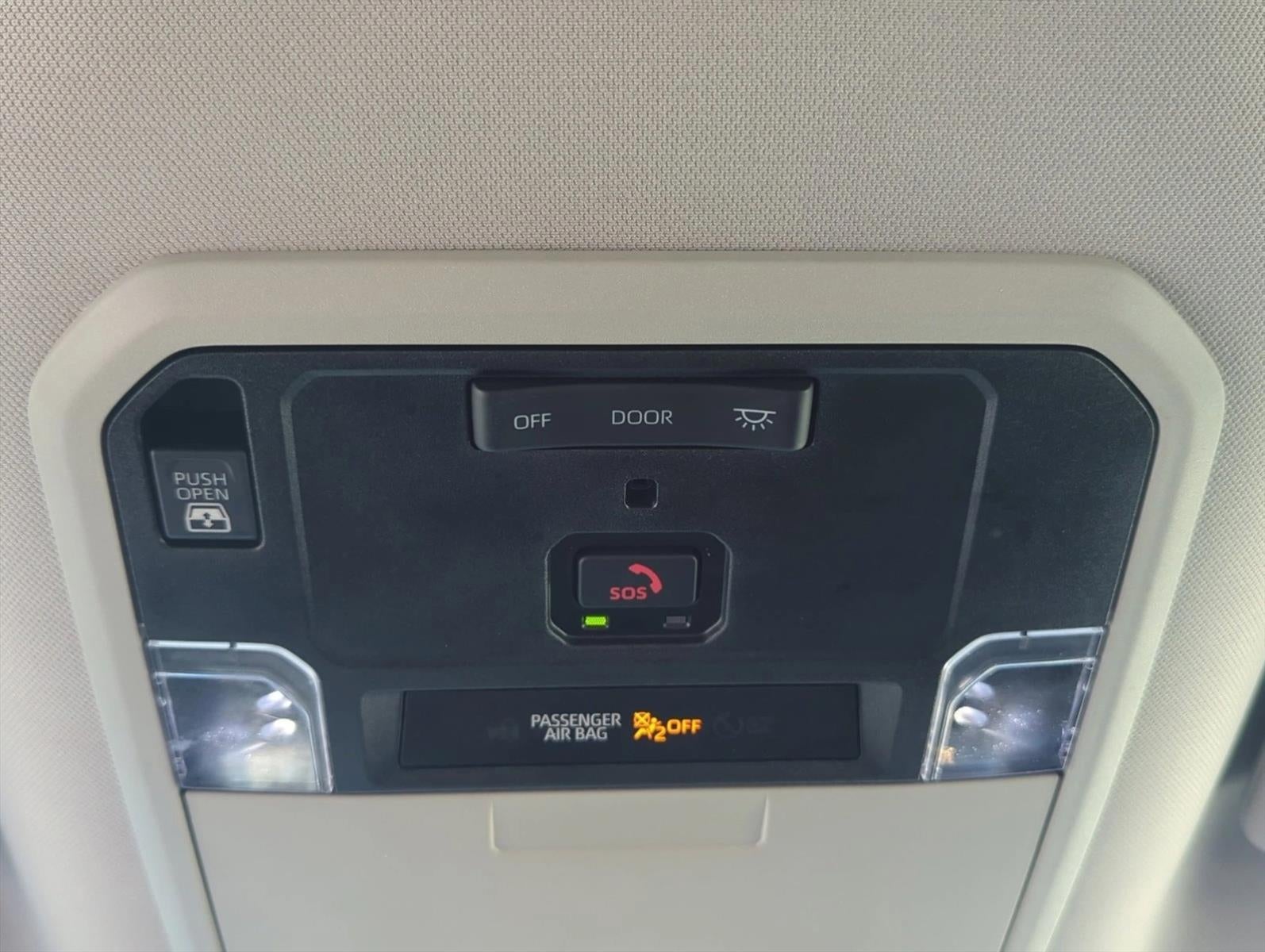 2022 Toyota Tundra 4WD 4WD SR5 CrewMax 5.5' Bed (SE)