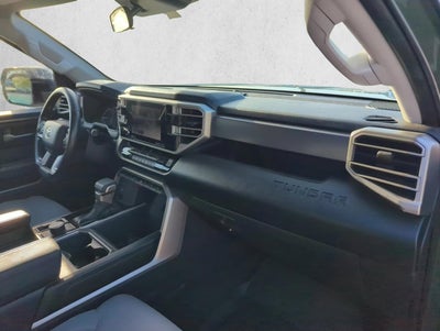 2022 Toyota Tundra 4WD 4WD SR5 CrewMax 5.5' Bed (SE)