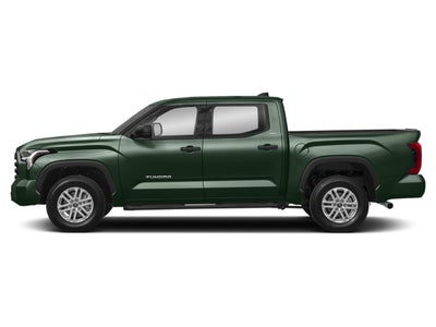 2022 Toyota Tundra 4WD 4WD SR5 CrewMax 5.5' Bed (SE)