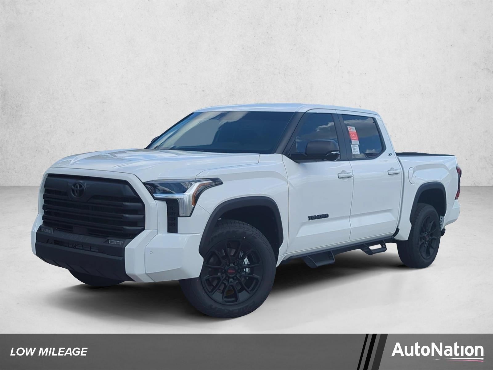 2026 Toyota Tundra 4WD 4WD SR5 CrewMax 5.5' Bed (SE)