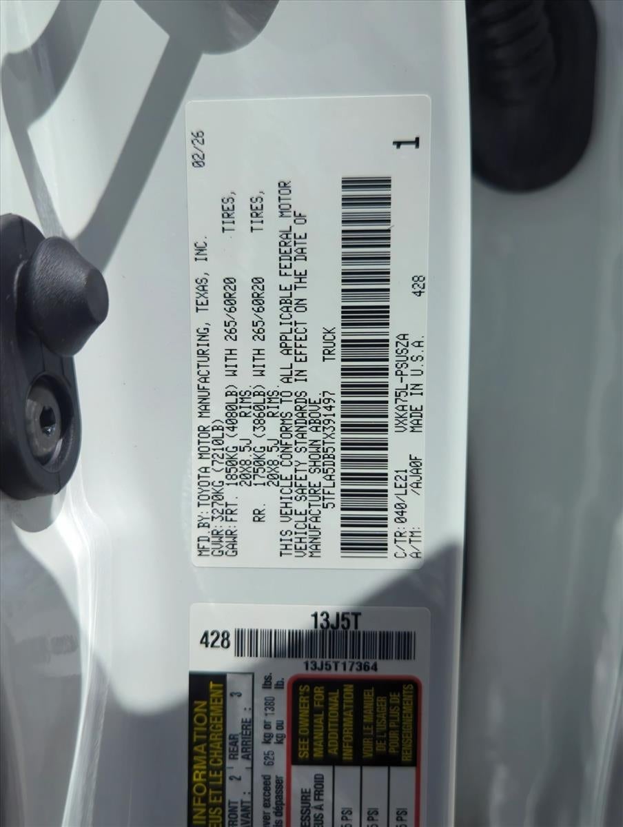 2026 Toyota Tundra 4WD 4WD SR5 CrewMax 5.5' Bed (SE)