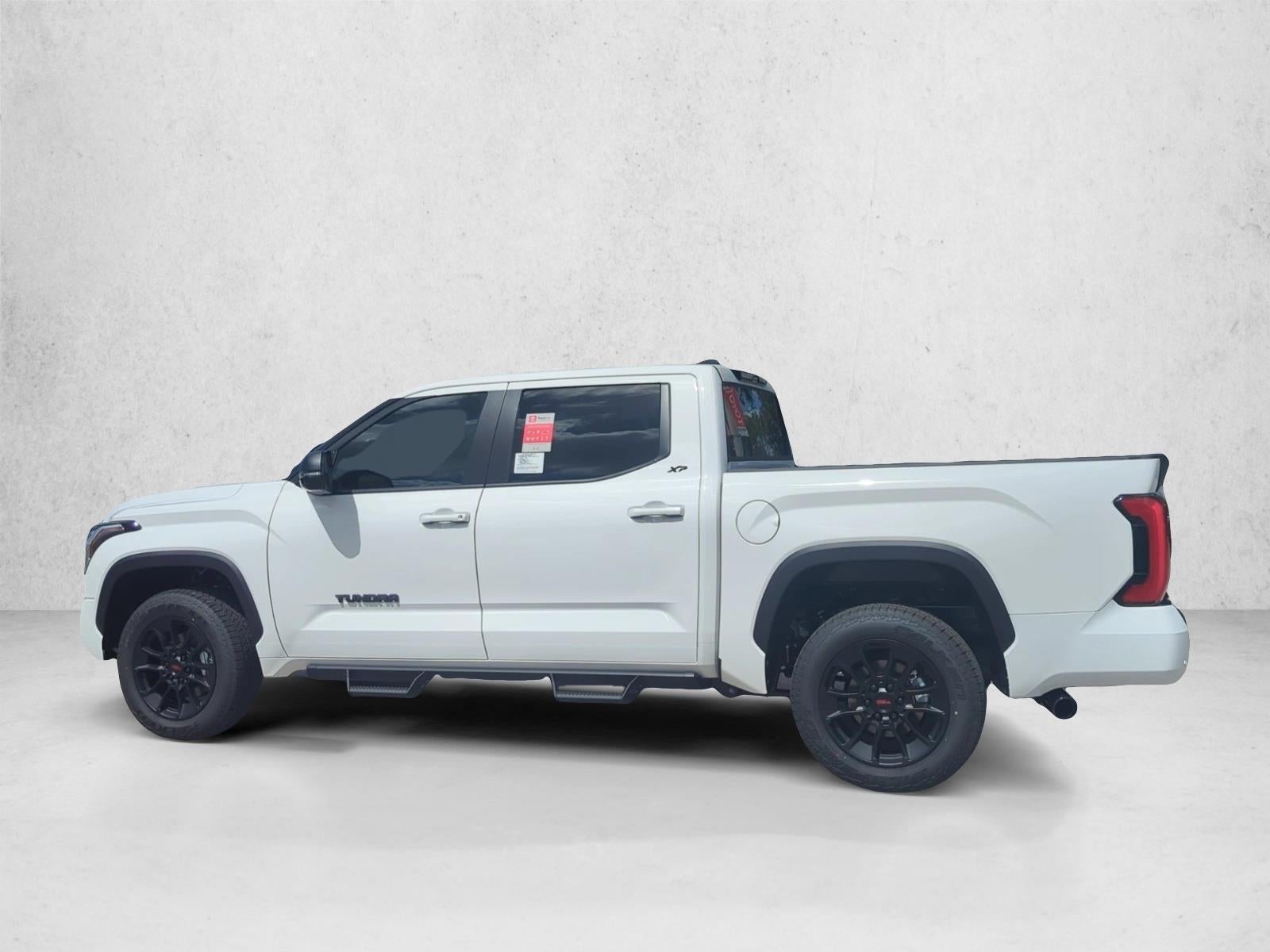 2026 Toyota Tundra 4WD 4WD SR5 CrewMax 5.5' Bed (SE)