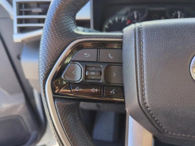 2023 Toyota Tundra 4WD 4WD SR5 CrewMax 5.5' Bed (SE)