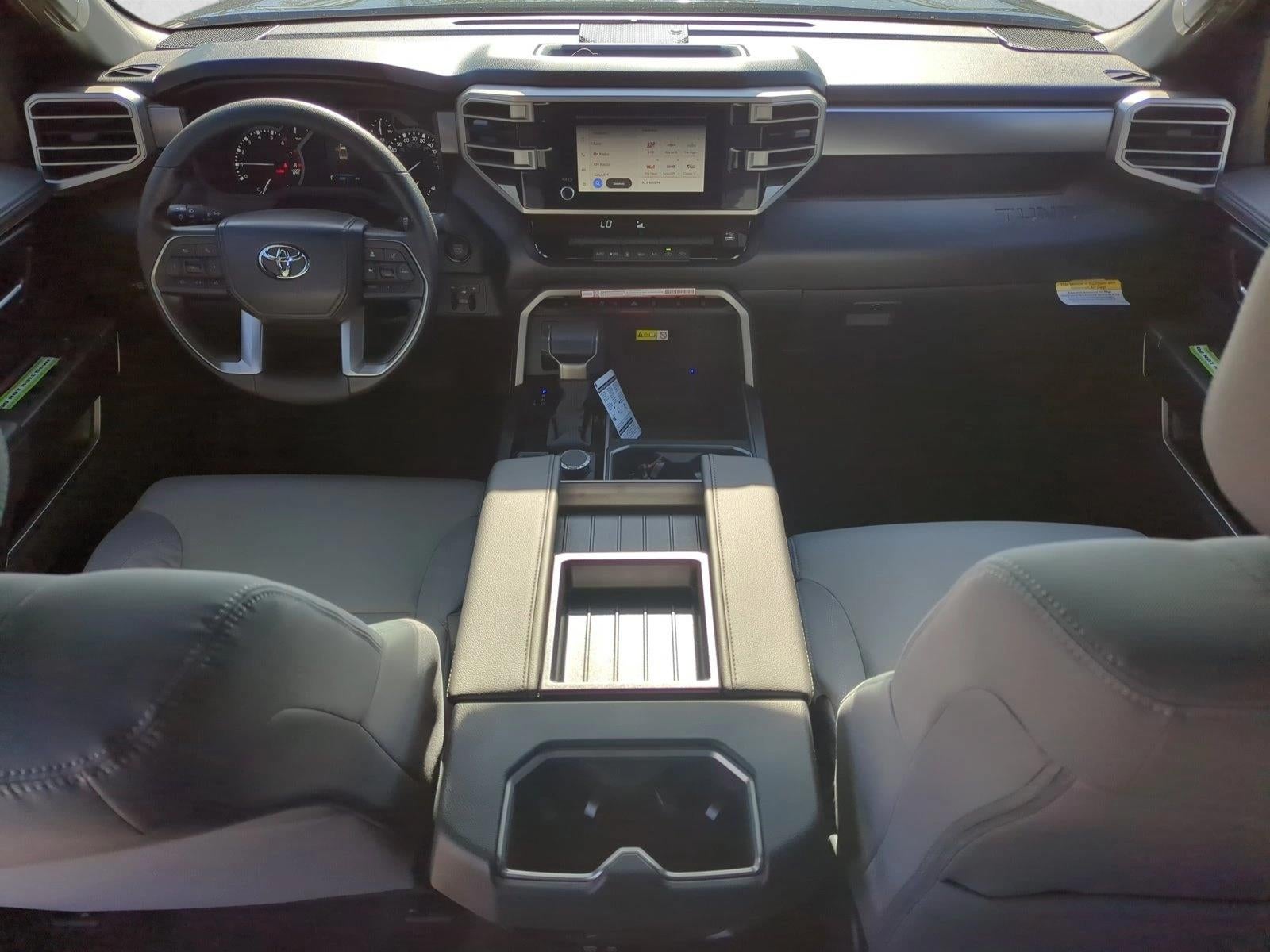 2025 Toyota Tundra 4WD 4WD SR5 CrewMax 5.5' Bed (SE)