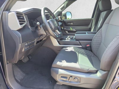 2026 Toyota Tundra 4WD 4WD SR5 CrewMax 5.5' Bed (SE)