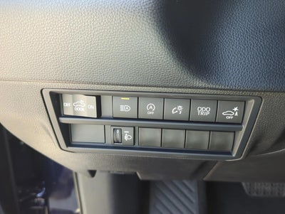 2026 Toyota Tundra 4WD 4WD SR5 CrewMax 5.5' Bed (SE)