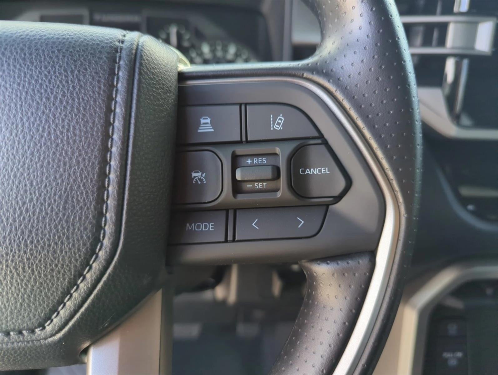 2026 Toyota Tundra 4WD 4WD SR5 CrewMax 5.5' Bed (SE)