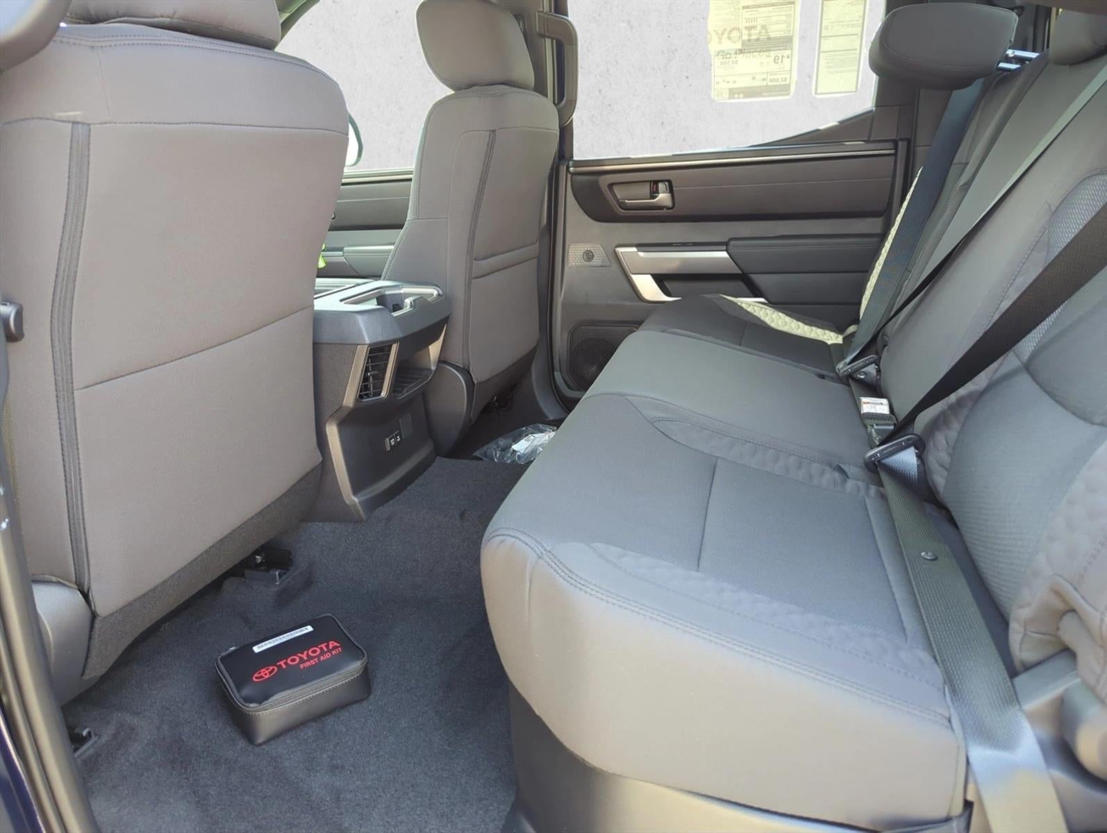 2026 Toyota Tundra 4WD 4WD SR5 CrewMax 5.5' Bed (SE)