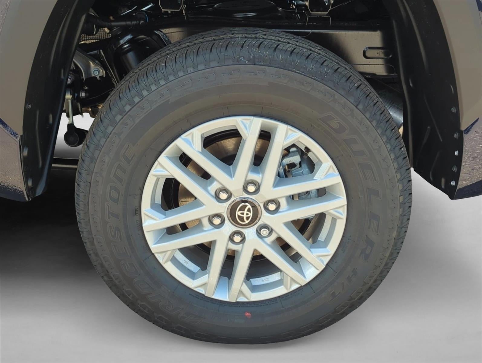 2026 Toyota Tundra 4WD 4WD SR5 CrewMax 5.5' Bed (SE)