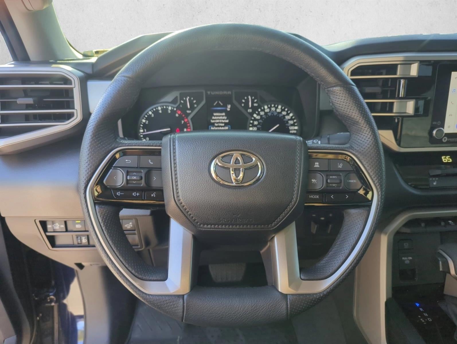 2023 Toyota Tundra 4WD 4WD SR5 CrewMax 5.5' Bed (SE)