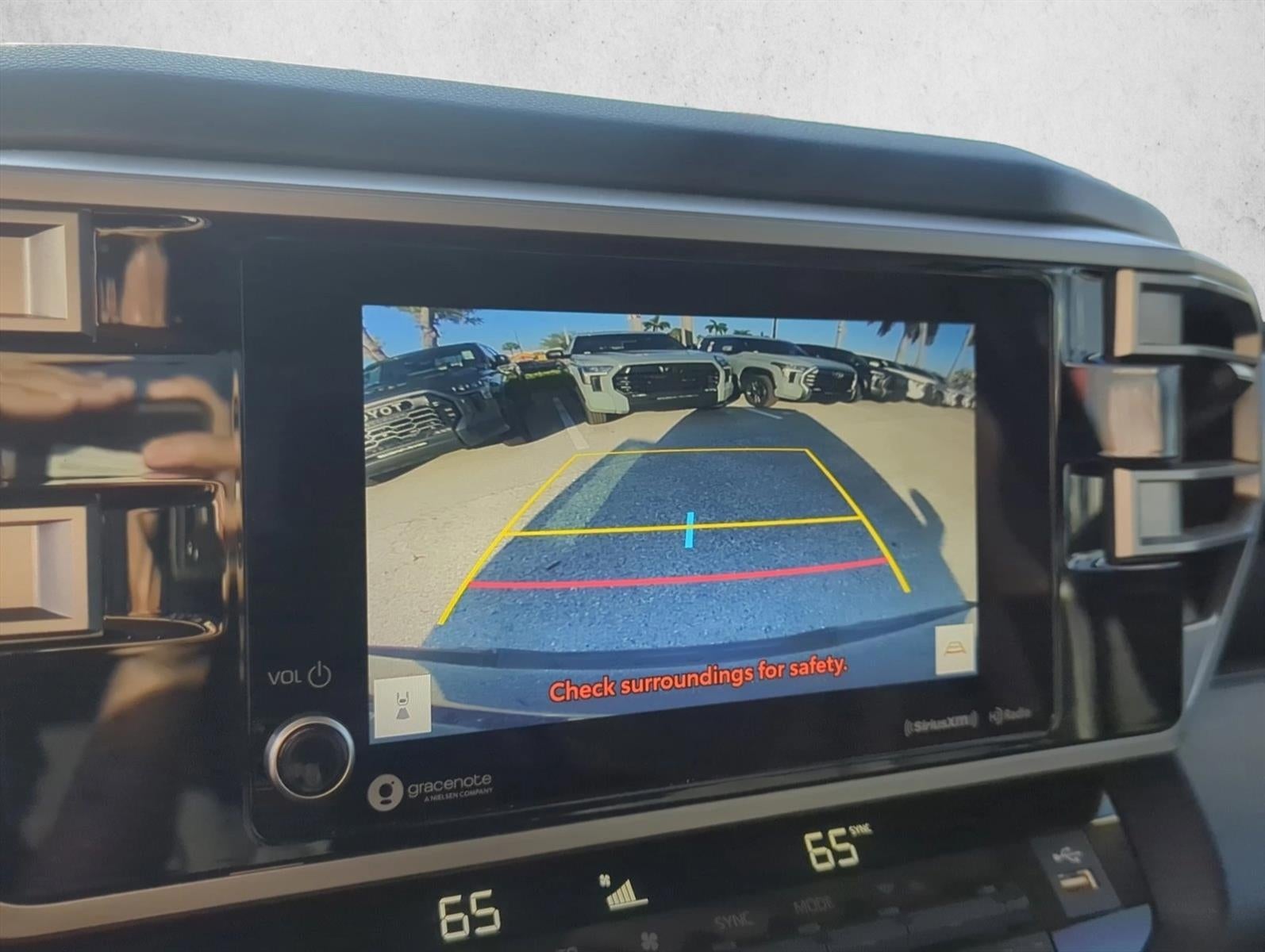 2023 Toyota Tundra 4WD 4WD SR5 CrewMax 5.5' Bed (SE)