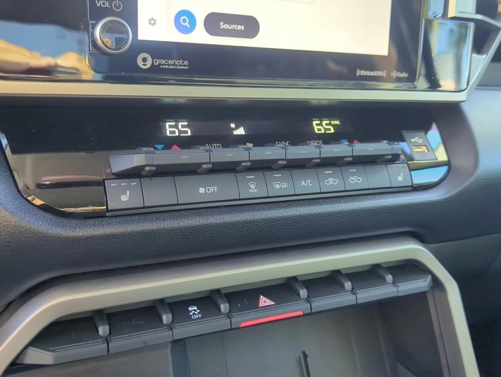 2023 Toyota Tundra 4WD 4WD SR5 CrewMax 5.5' Bed (SE)