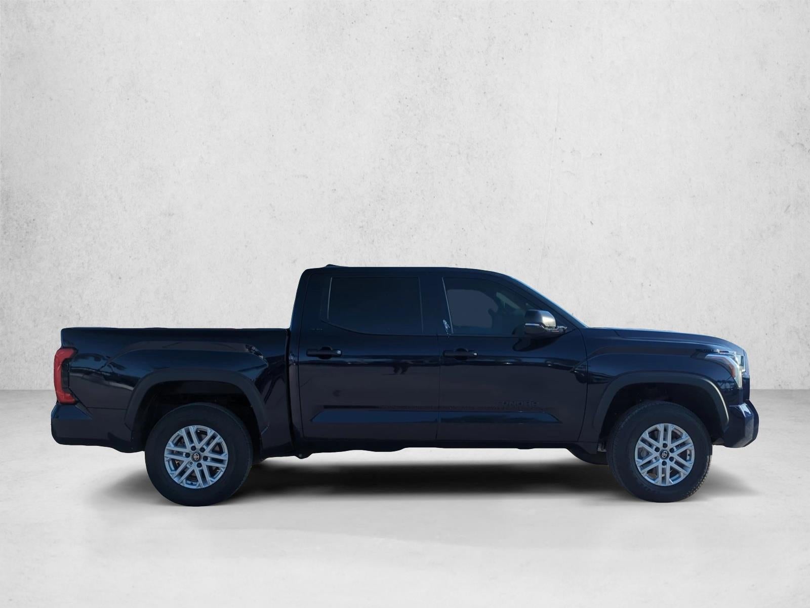 2023 Toyota Tundra 4WD 4WD SR5 CrewMax 5.5' Bed (SE)