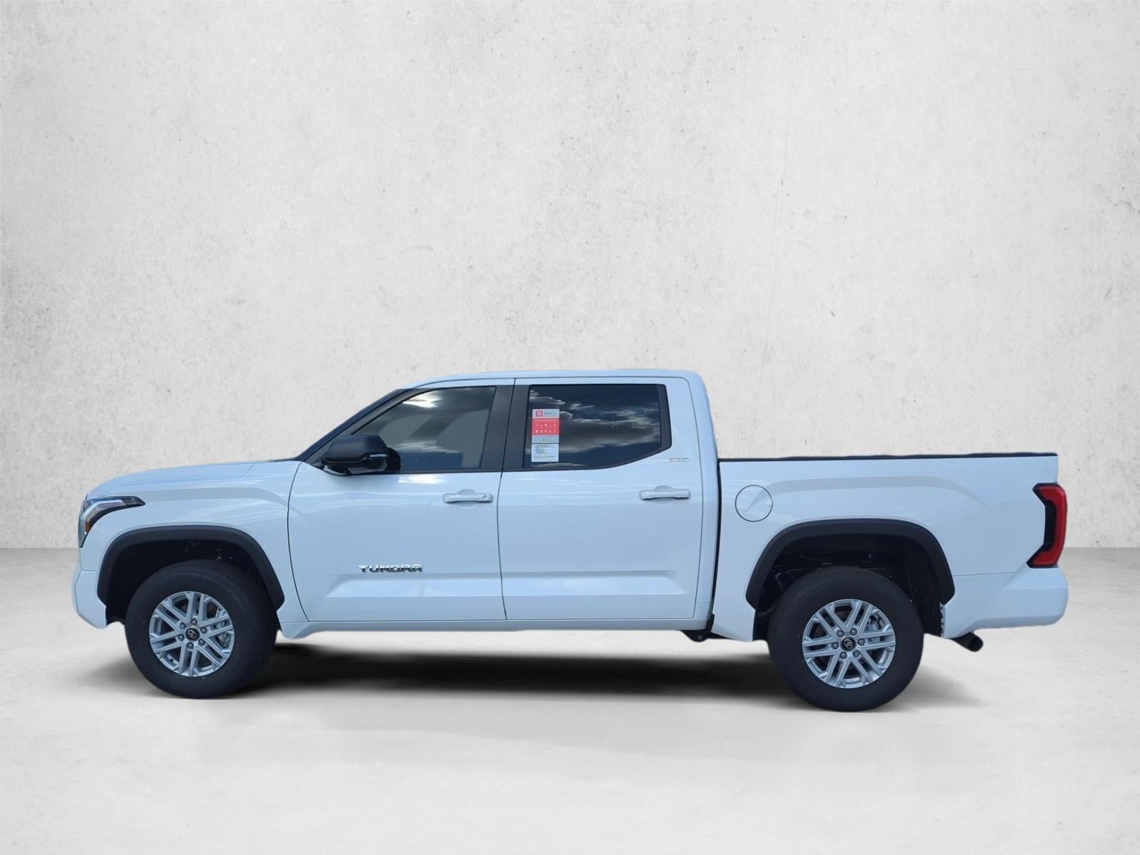 2026 Toyota Tundra 4WD 4WD SR5 CrewMax 5.5' Bed (SE)