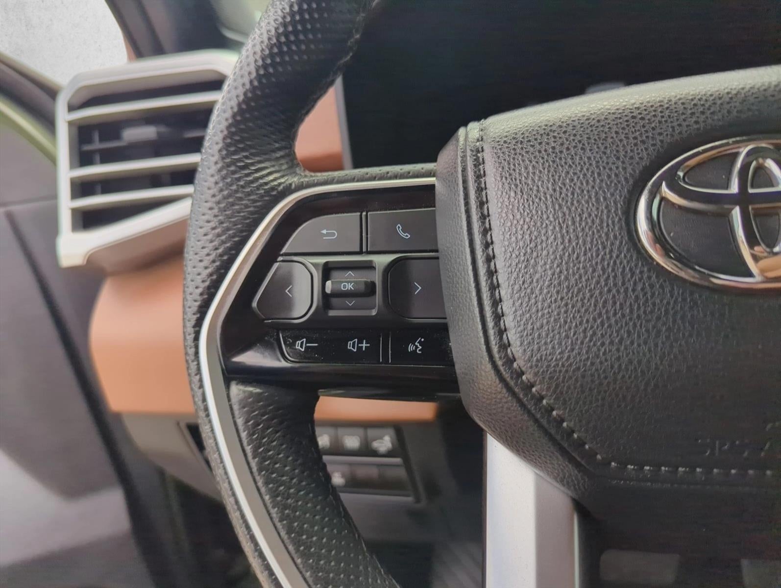 2023 Toyota Tundra 4WD 4WD 1794 Edition CrewMax 5.5' Bed (Natl)