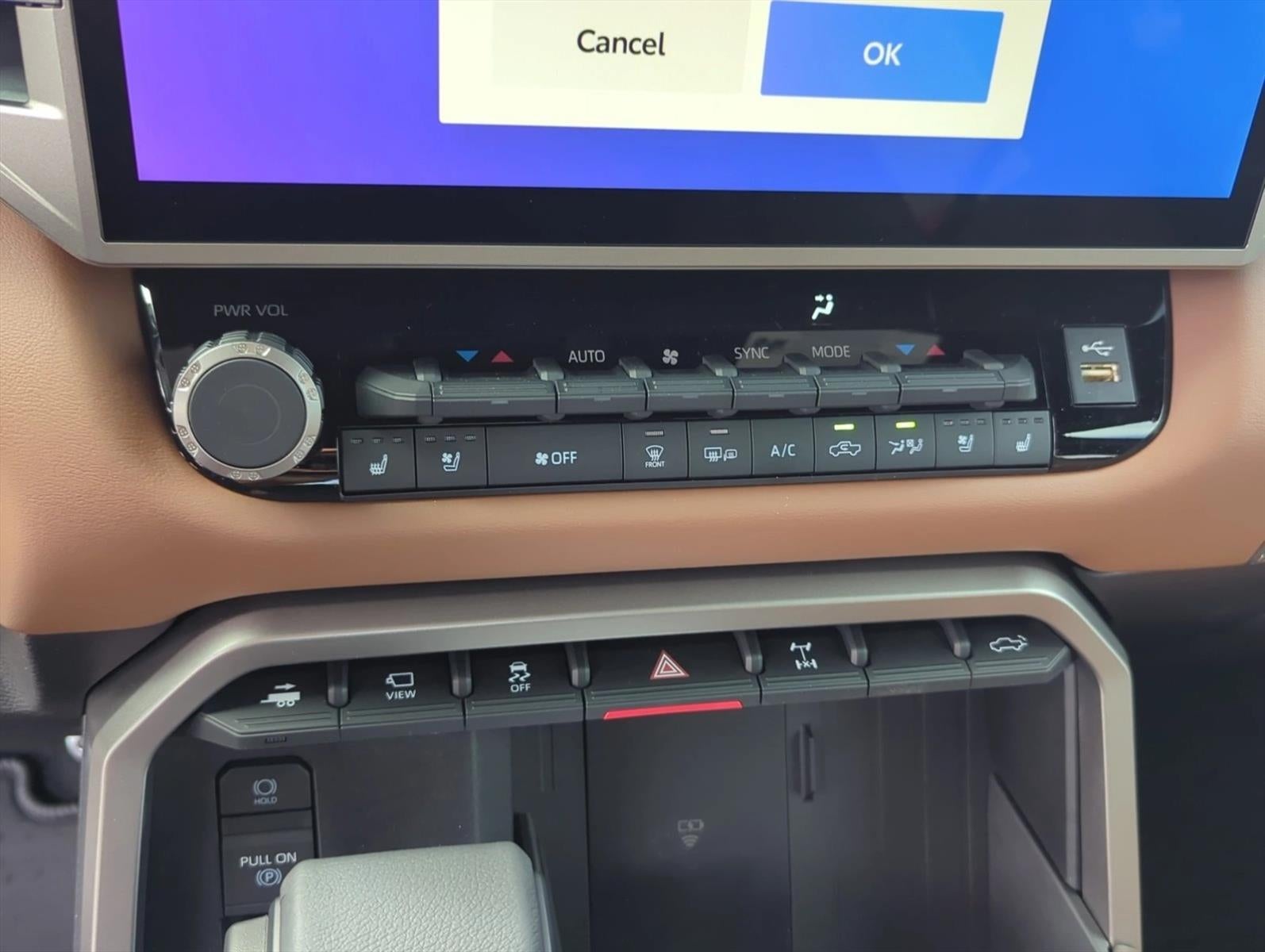 2026 Toyota Tundra 4WD 4WD 1794 Edition Hybrid CrewMax 5.5' Bed (Natl)