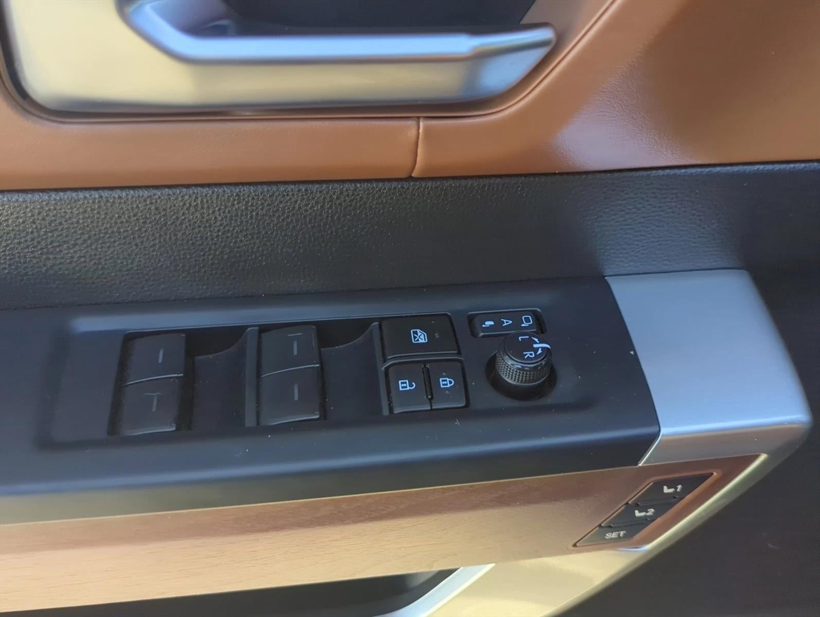 2024 Toyota Tundra 4WD 4WD 1794 Edition Hybrid CrewMax 5.5' Bed (Natl)