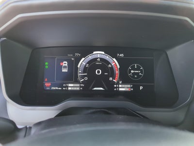 2022 Toyota Tundra 2WD 2WD Platinum CrewMax 5.5' Bed (SE)