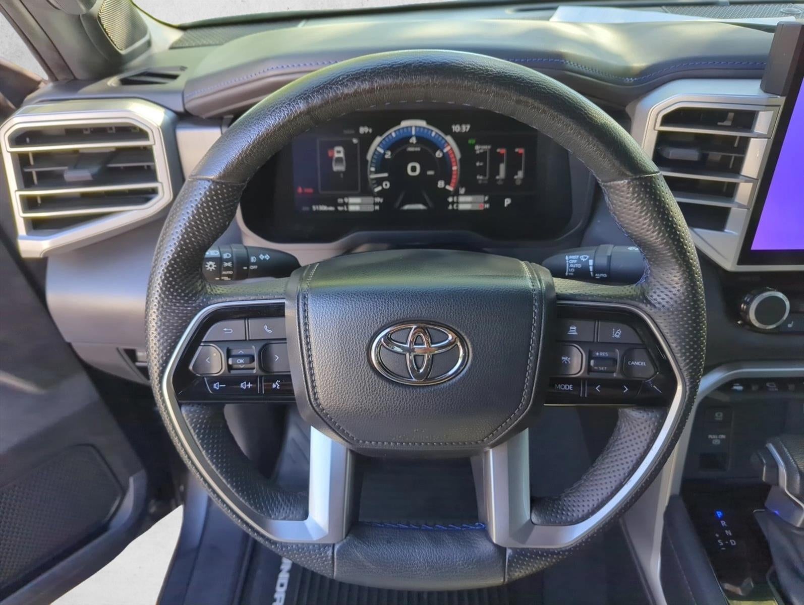 2023 Toyota Tundra 2WD 2WD Platinum CrewMax 5.5' Bed (SE)