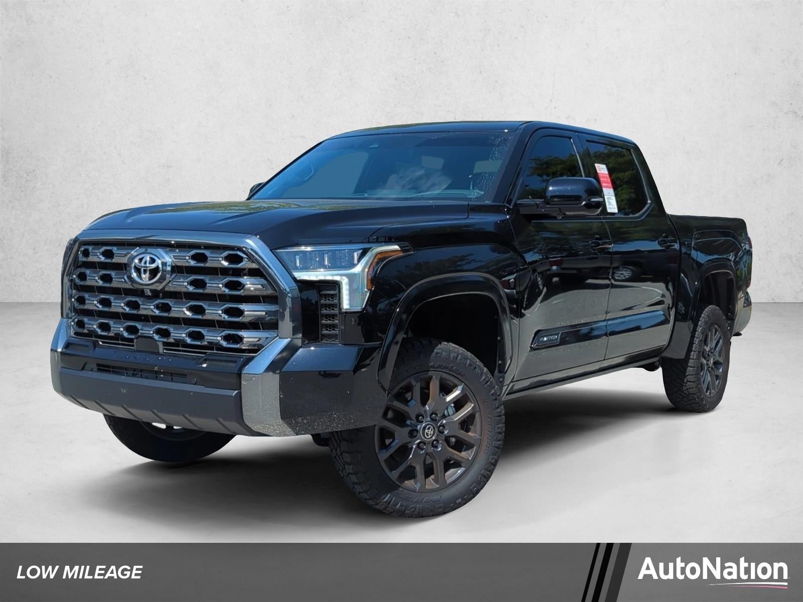2025 Toyota Tundra 4WD 4WD Platinum CrewMax 5.5' Bed (Natl)