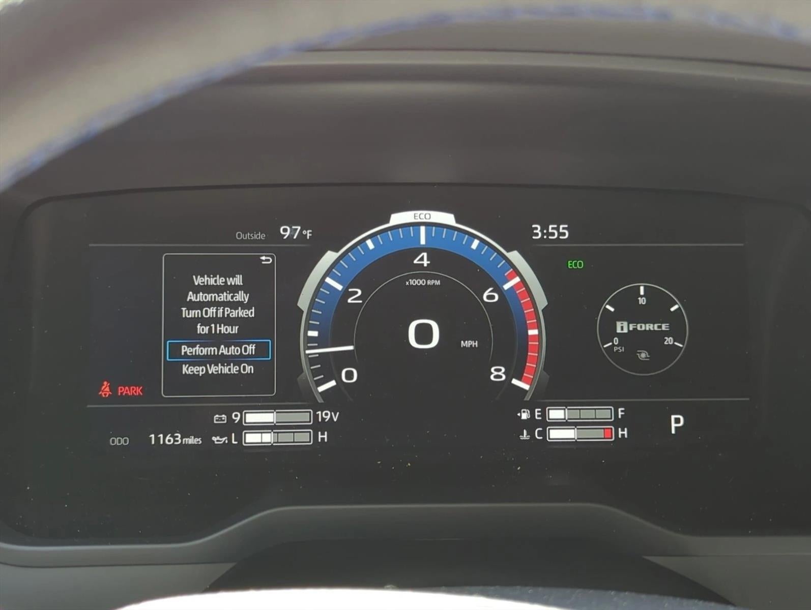 2025 Toyota Tundra 4WD 4WD Platinum CrewMax 5.5' Bed (Natl)