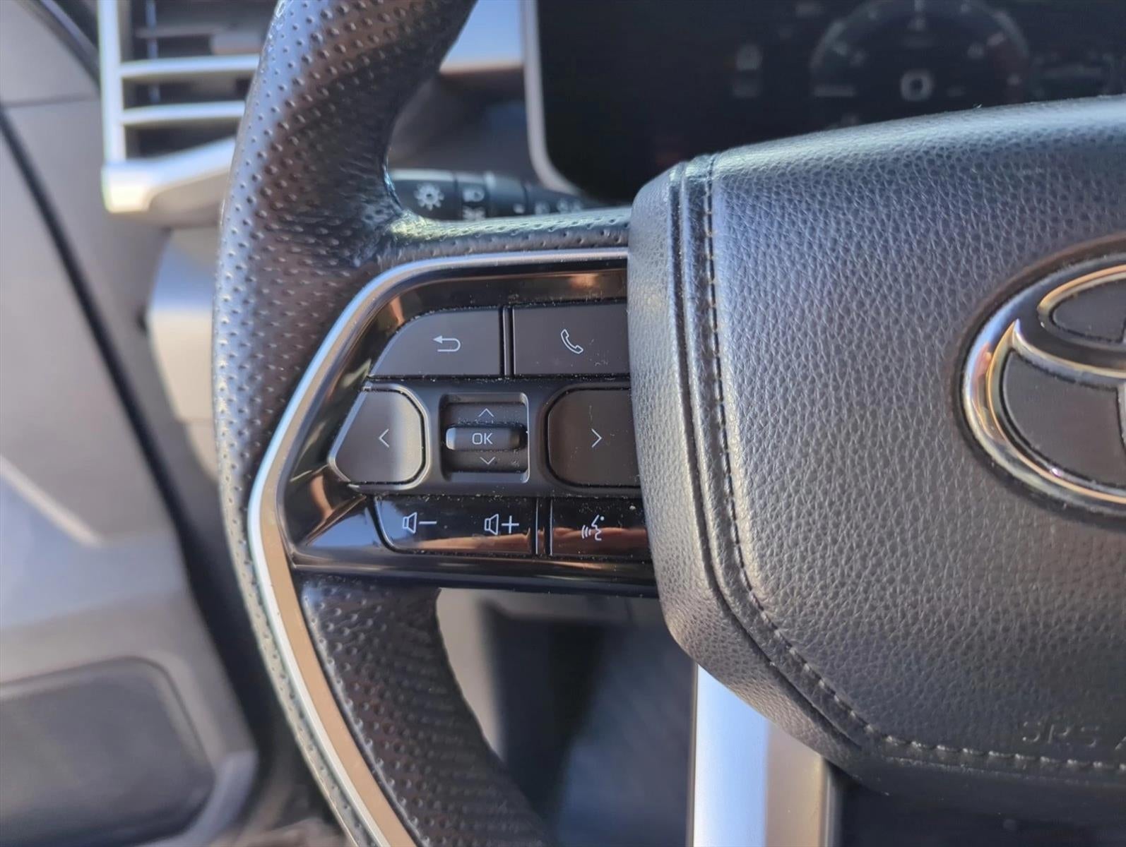 2024 Toyota Tundra 4WD 4WD Platinum Hybrid CrewMax 5.5' Bed (Natl)