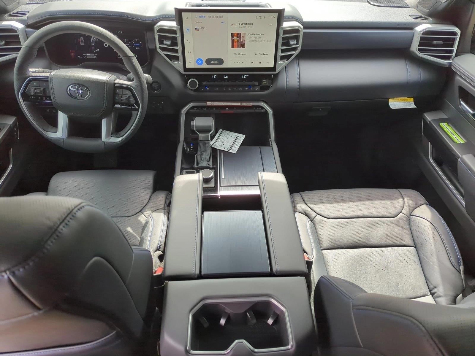 2025 Toyota Tundra 4WD 4WD Platinum Hybrid CrewMax 5.5' Bed (Natl)