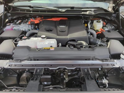 2025 Toyota Tundra 4WD 4WD Platinum Hybrid CrewMax 5.5' Bed (Natl)
