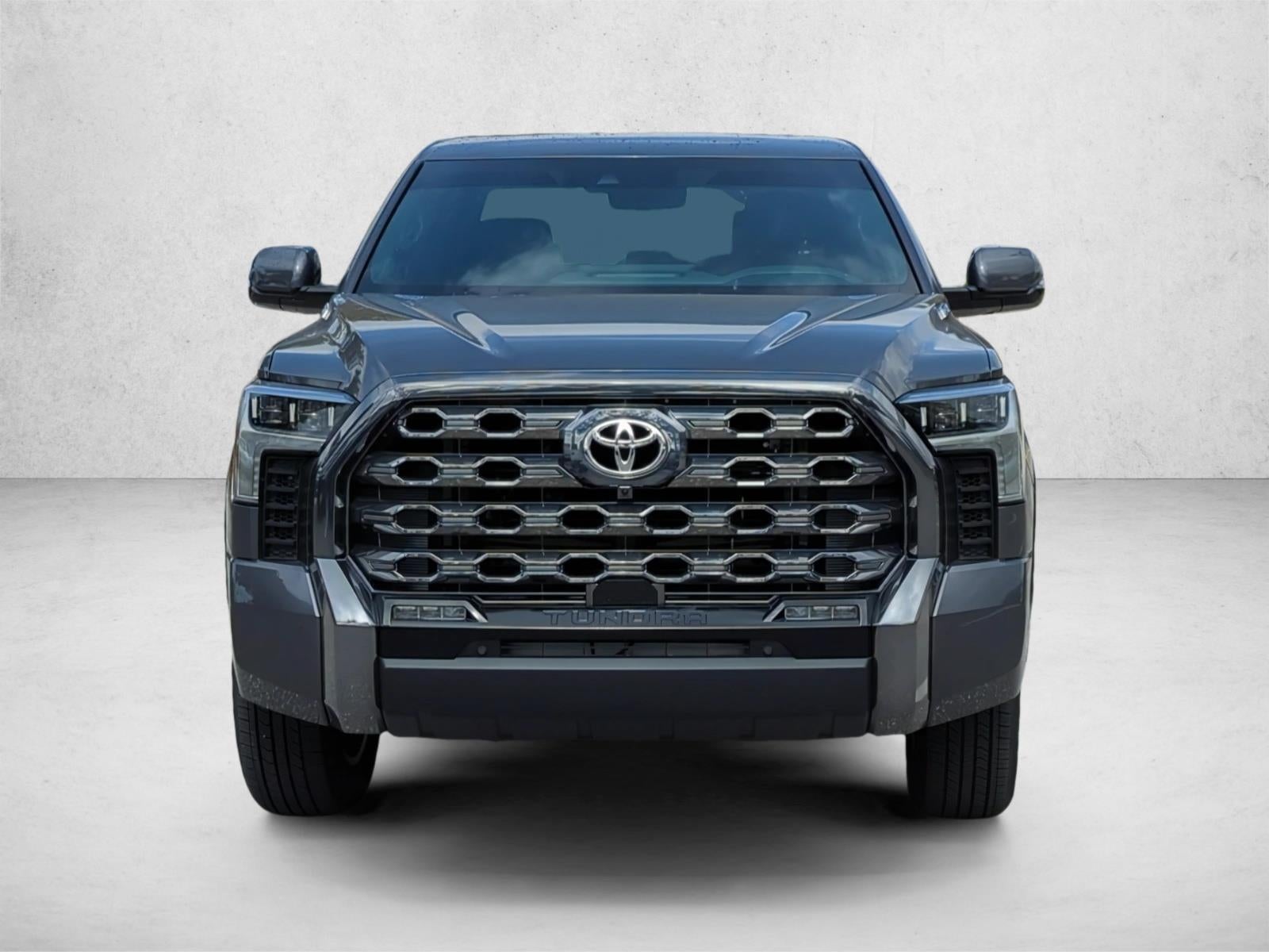 2025 Toyota Tundra 4WD 4WD Platinum Hybrid CrewMax 5.5' Bed (Natl)