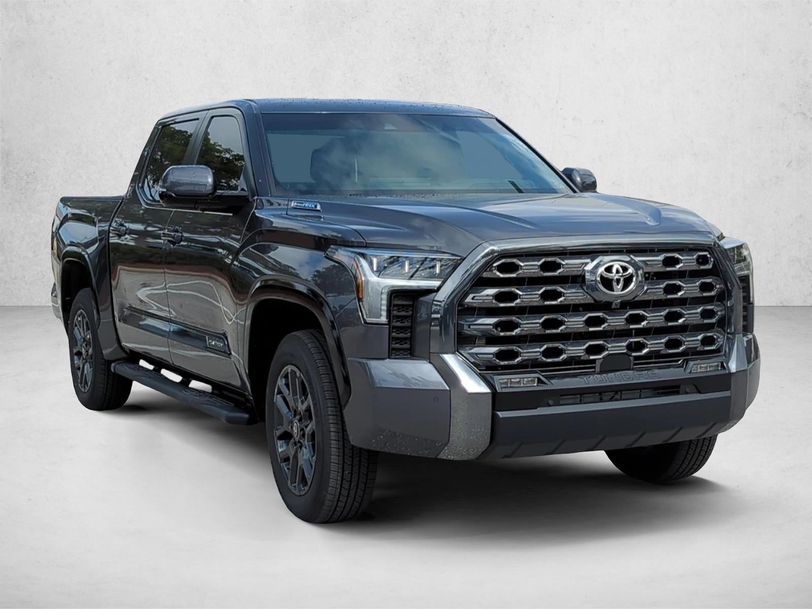2025 Toyota Tundra 4WD 4WD Platinum Hybrid CrewMax 5.5' Bed (Natl)