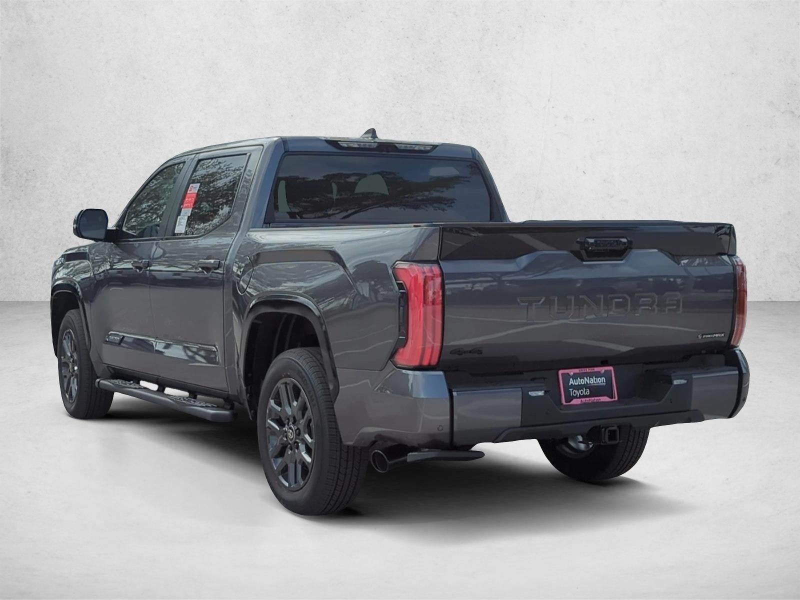 2025 Toyota Tundra 4WD 4WD Platinum Hybrid CrewMax 5.5' Bed (Natl)