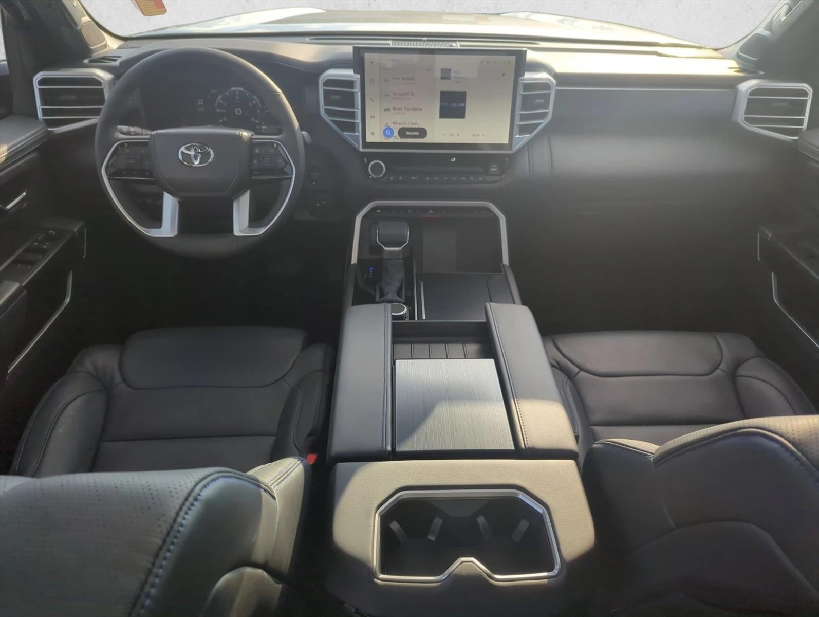 2025 Toyota Tundra 4WD 4WD Platinum Hybrid CrewMax 5.5' Bed (Natl)