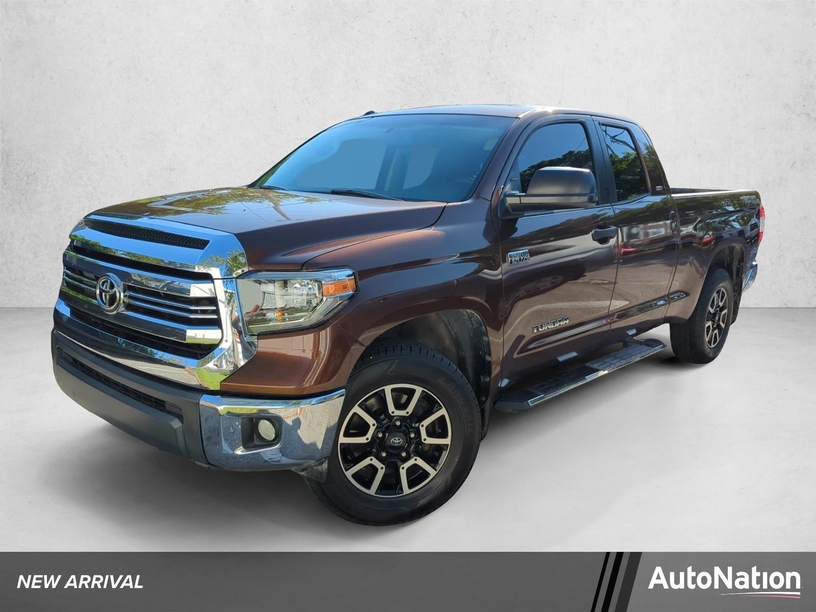 2016 Toyota Tundra 2WD Truck 2WD Double Cab Standard Bed 5.7L FFV V8 SR5 (Natl)