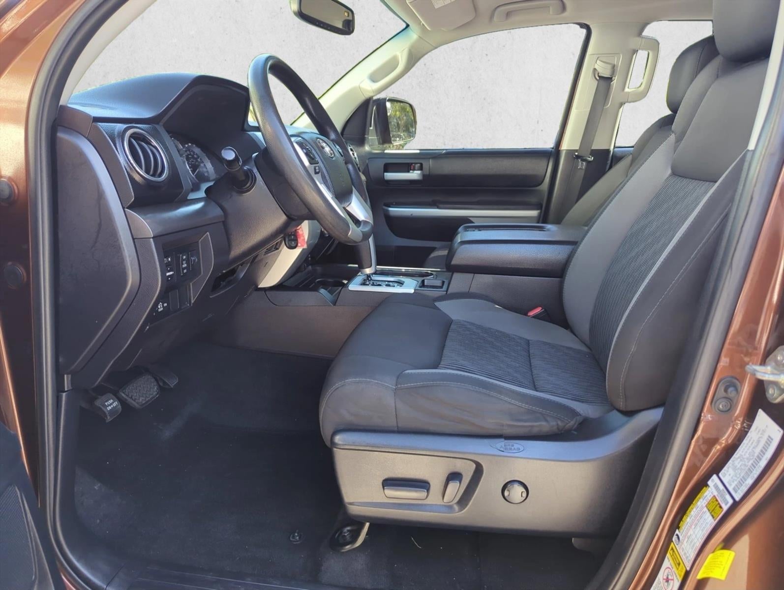 2016 Toyota Tundra 2WD Truck 2WD Double Cab Standard Bed 5.7L FFV V8 SR5 (Natl)