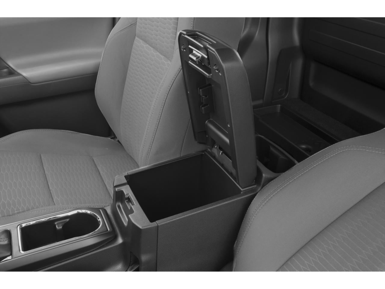 2019 Toyota Tacoma 2WD 2WD SR Access Cab 6' Bed I4 AT (GS)