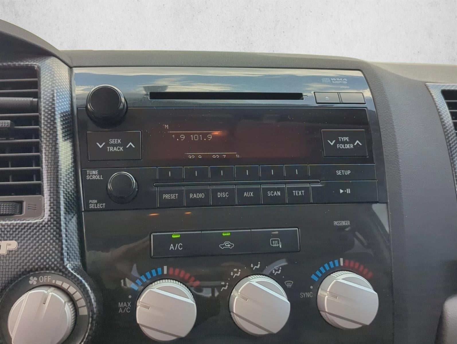 2010 Toyota Tundra 2WD Truck 2WD Double Cab Standard Bed 5.7L V8 (Natl)