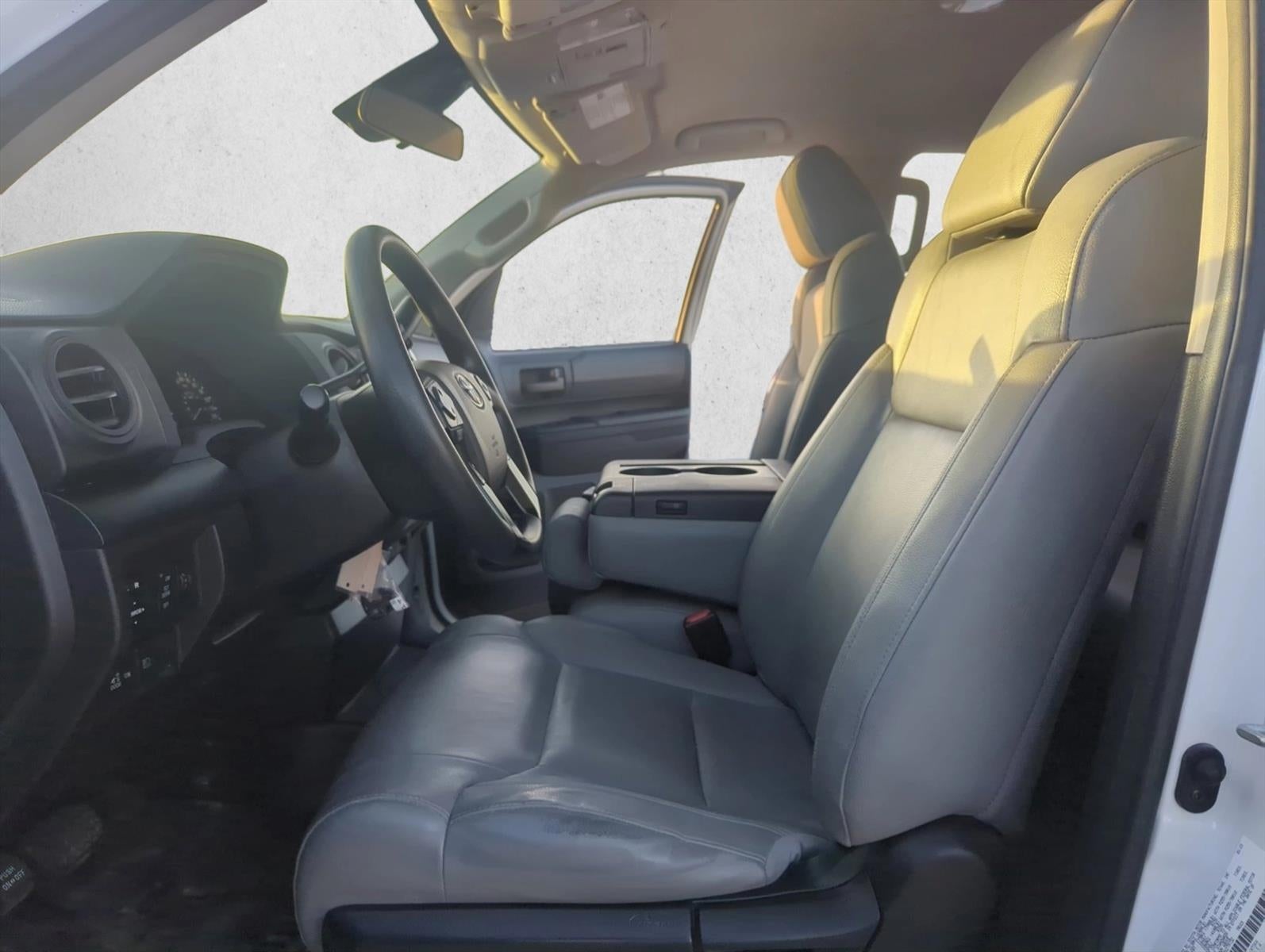 2021 Toyota Tundra 2WD 2WD SR Double Cab 6.5' Bed 5.7L (Natl)