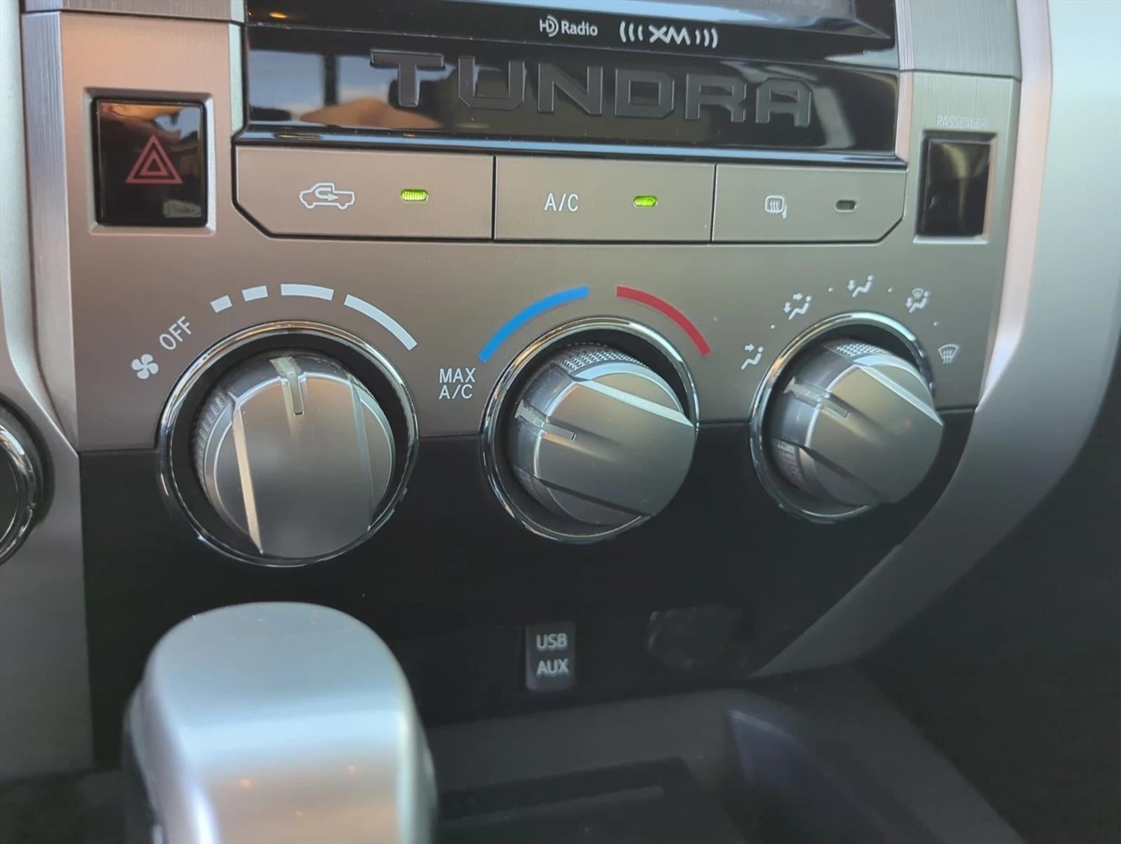 2017 Toyota Tundra 4WD 4WD SR5 Double Cab 6.5' Bed 5.7L FFV (Natl)