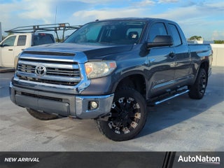 2017 Toyota Tundra 4WD 4WD SR5 Double Cab 6.5' Bed 5.7L FFV (Natl)