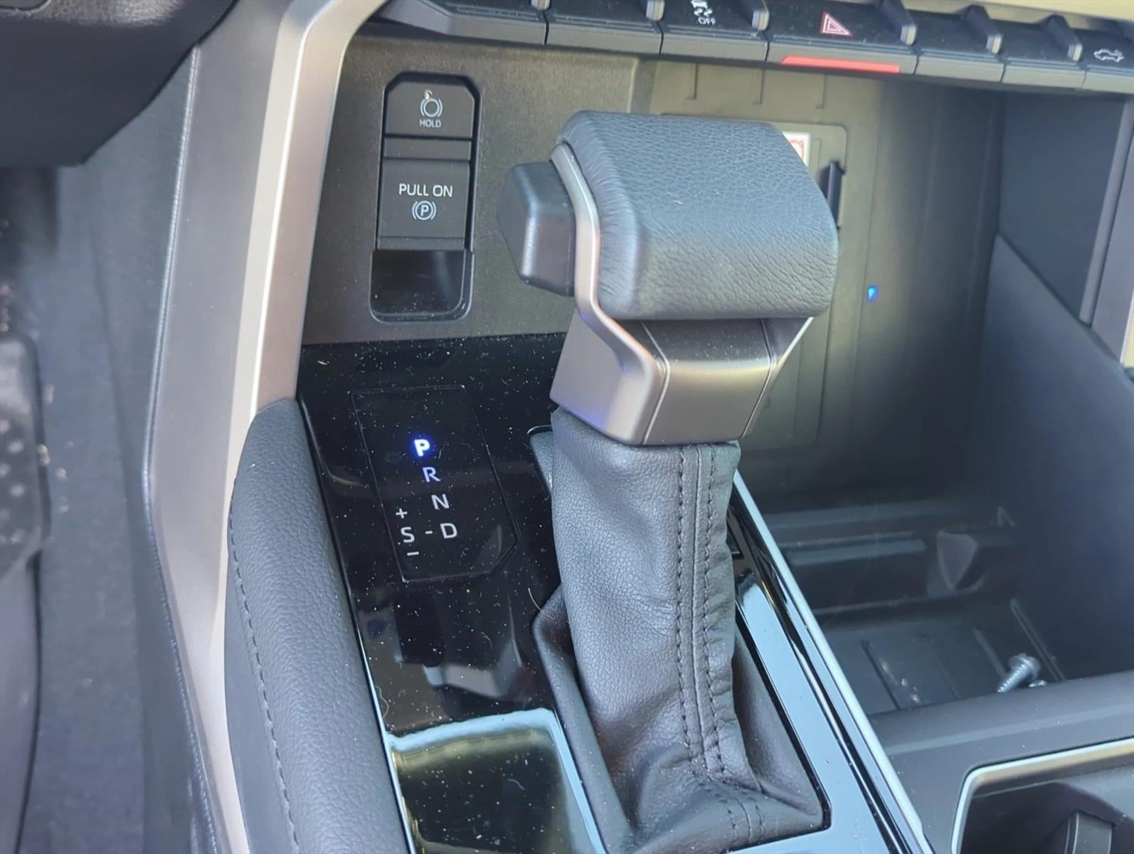 2026 Toyota Tundra 4WD 4WD Limited CrewMax 5.5' Bed (Natl)