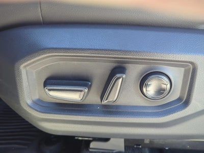 2025 Toyota Tundra 4WD 4WD Limited CrewMax 5.5' Bed (Natl)