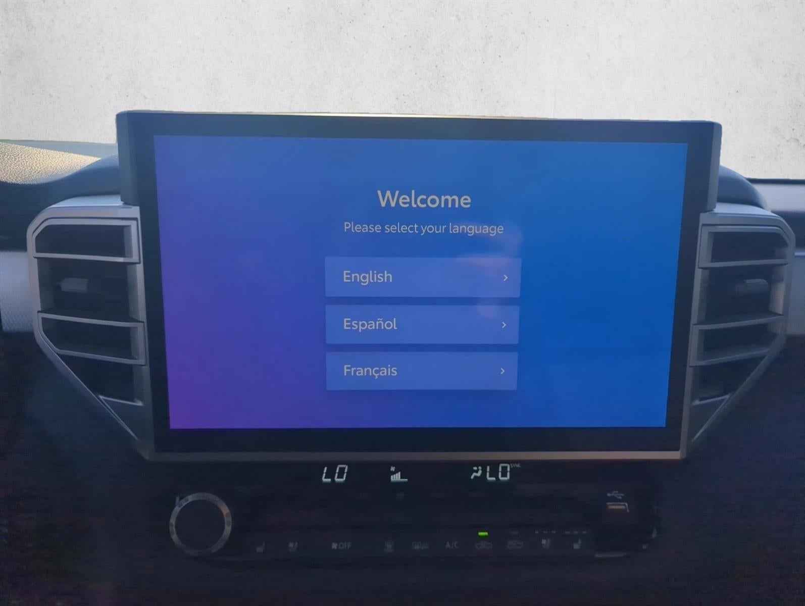 2025 Toyota Tundra 4WD 4WD Limited CrewMax 5.5' Bed (Natl)