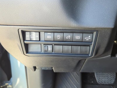 2025 Toyota Tundra 4WD 4WD Limited CrewMax 5.5' Bed (Natl)