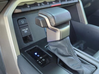 2025 Toyota Tundra 4WD 4WD Limited CrewMax 5.5' Bed (Natl)