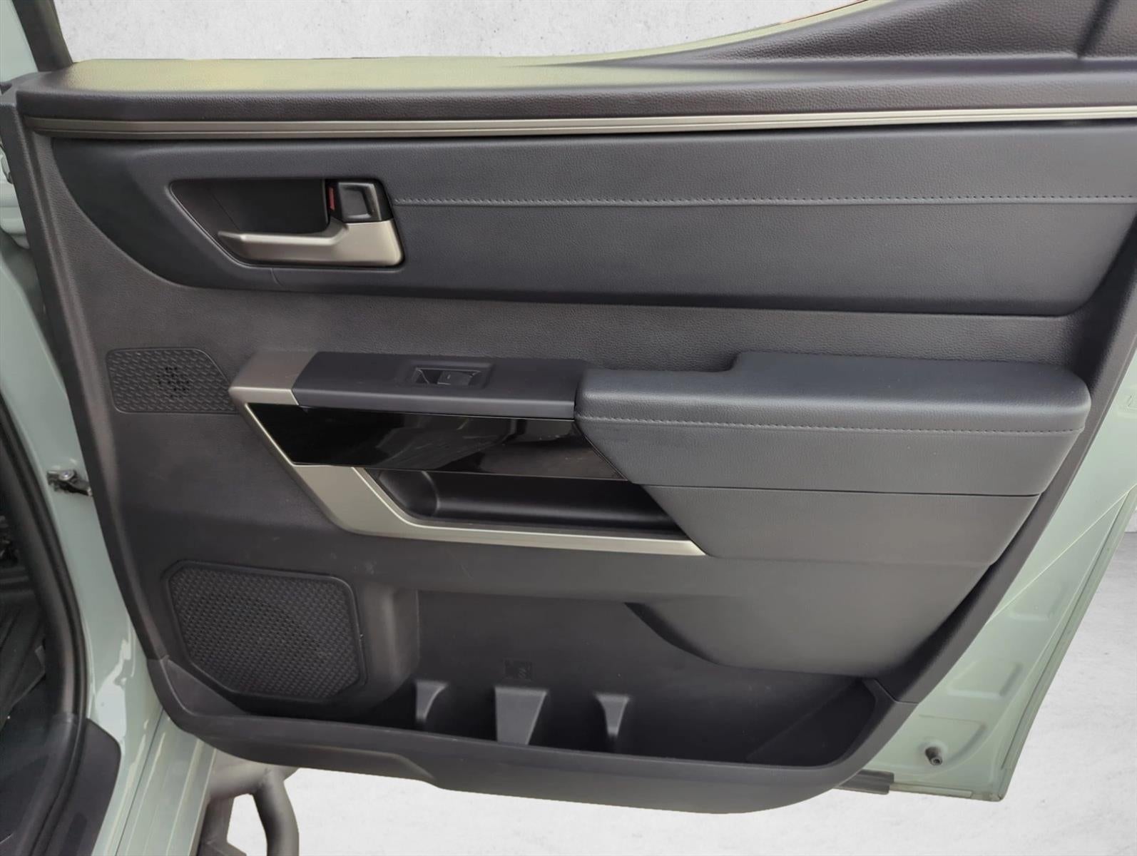 2024 Toyota Tundra 2WD 2WD Limited Hybrid CrewMax 5.5' Bed (Natl)