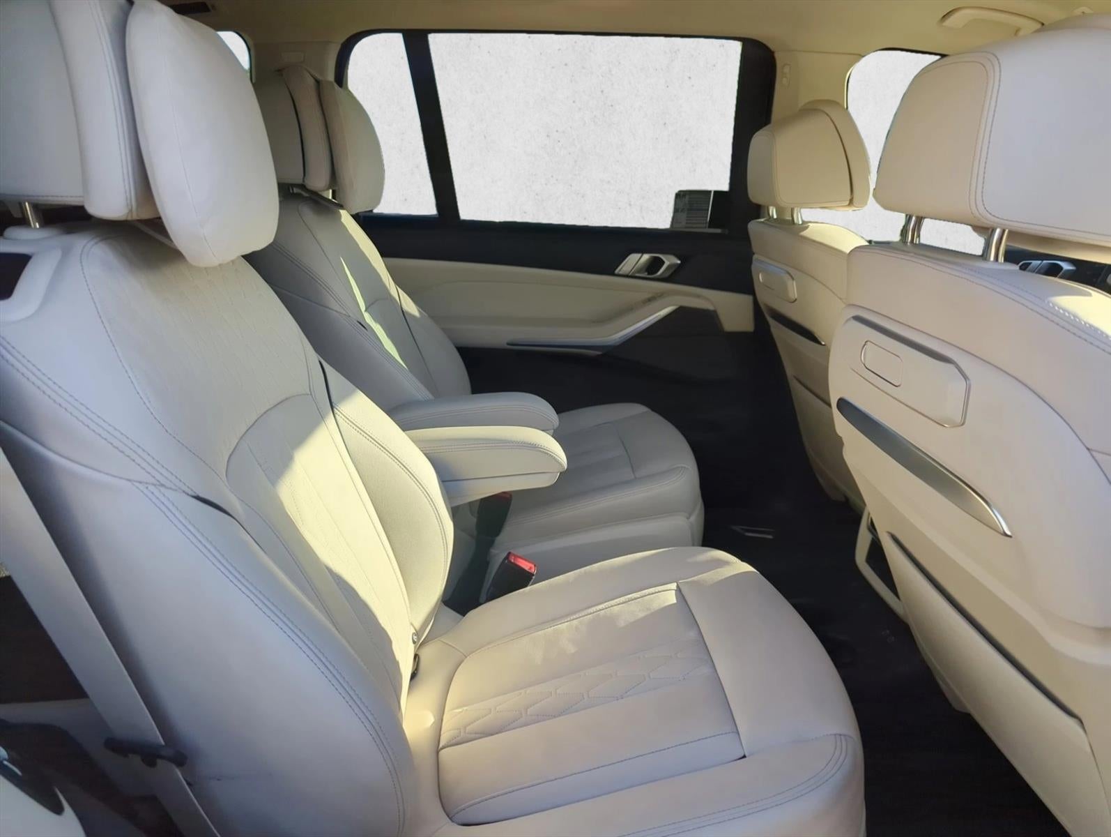 2024 BMW X7 xDrive40i Sports Activity Vehicle