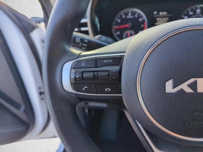 2022 Kia K5 LXS Auto FWD
