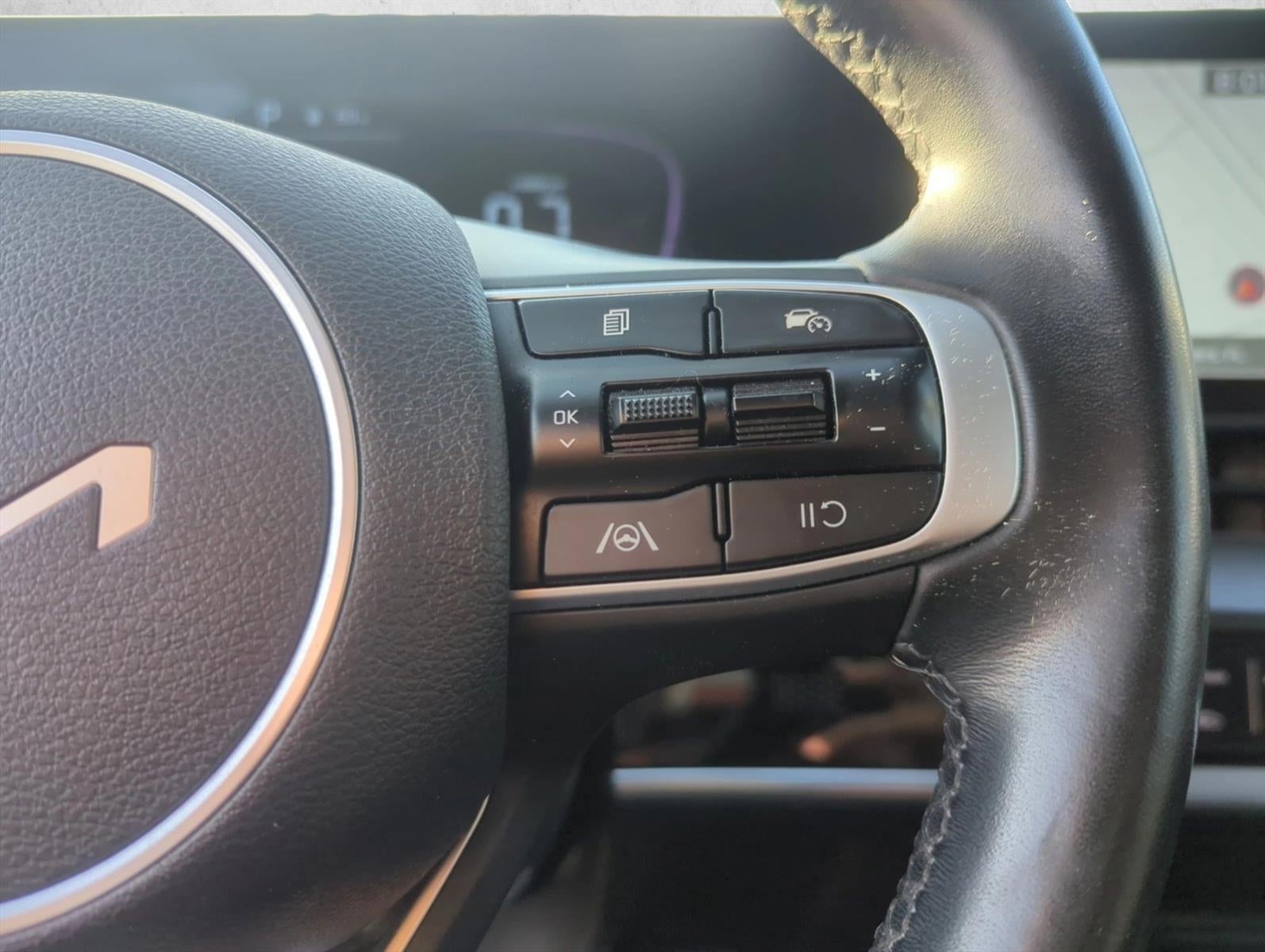 2025 Kia Sportage EX AWD