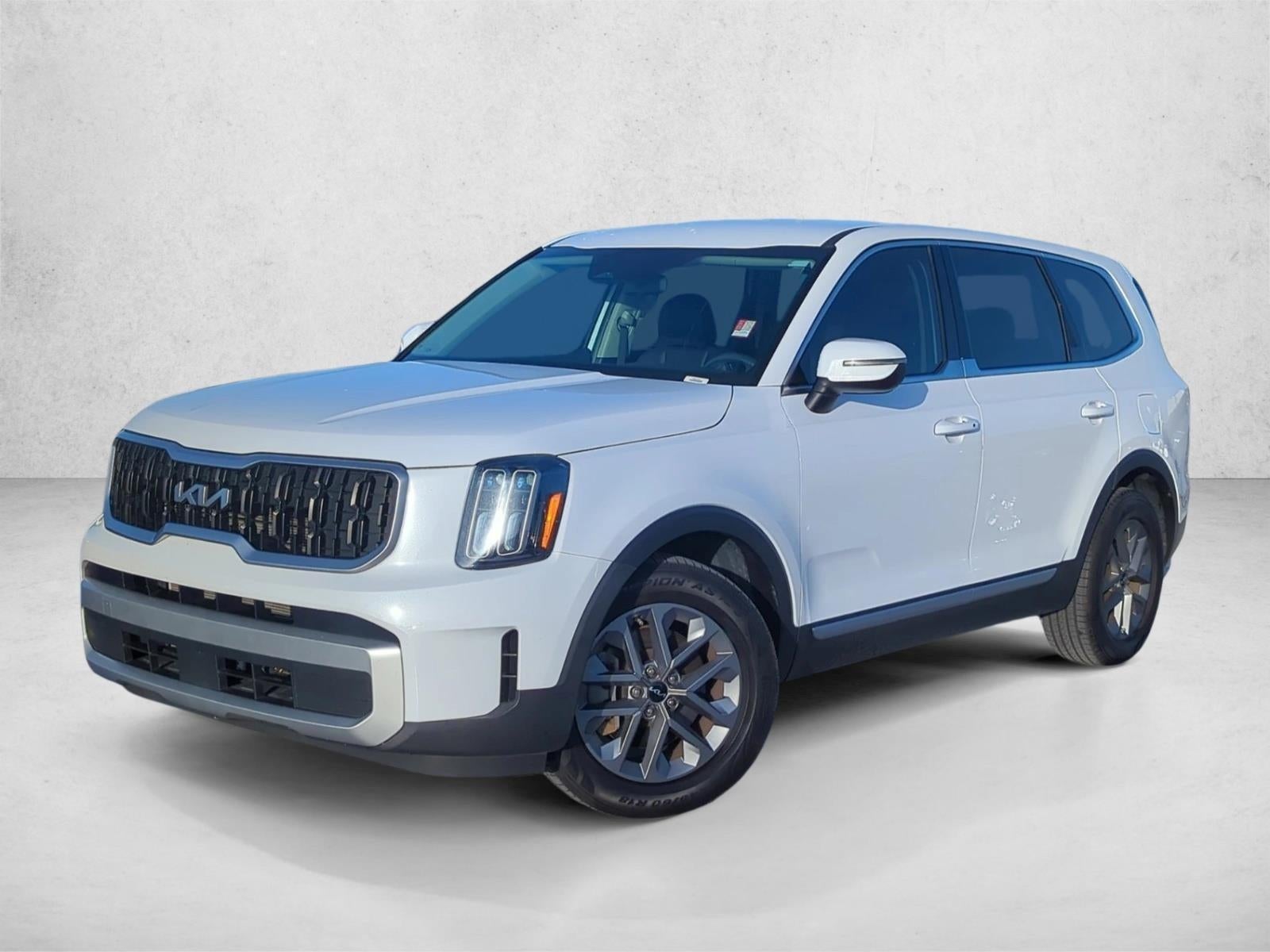 2023 Kia Telluride LX FWD