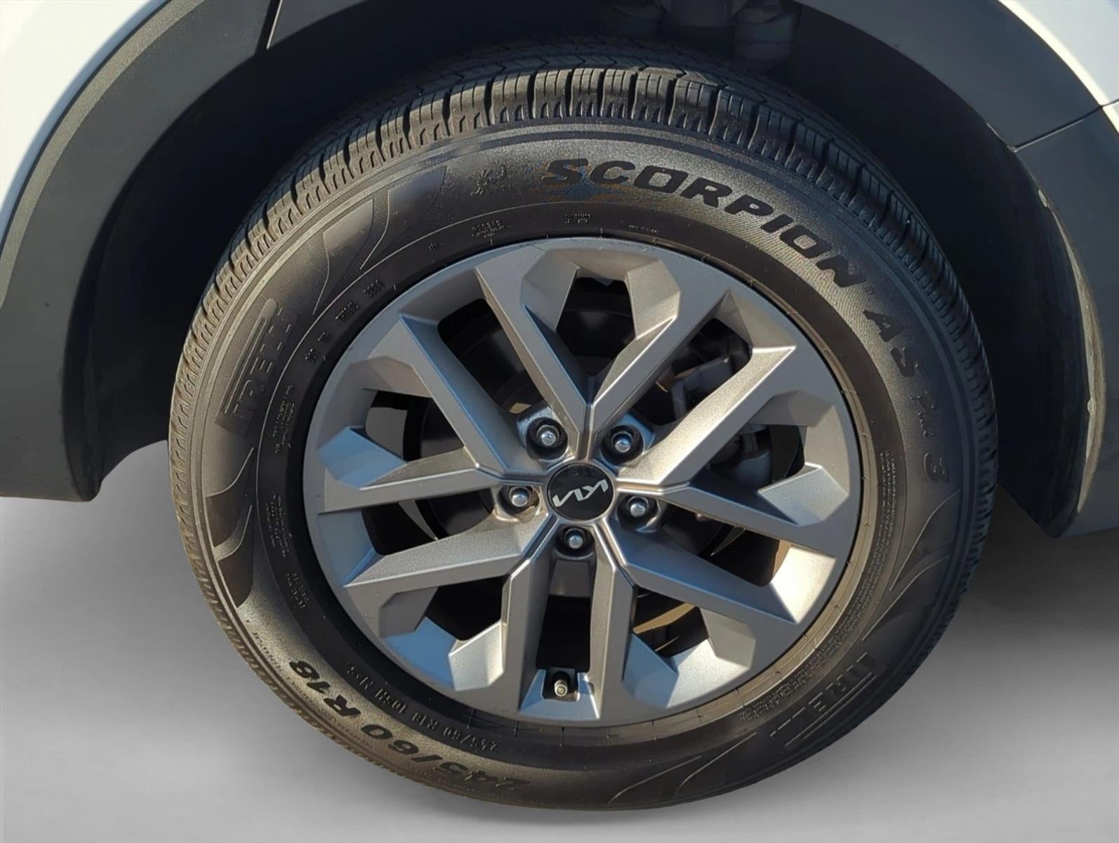 2023 Kia Telluride LX FWD